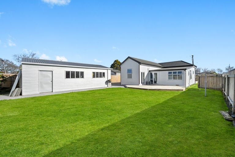 Photo of property in 198 Shakespeare Street, Leamington, Cambridge, 3432