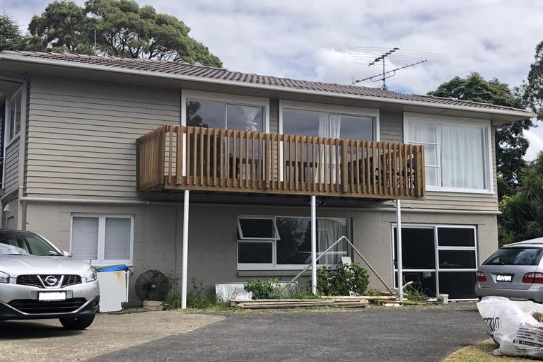Photo of property in 9 Hatherlow Street, Glenfield, Auckland, 0629