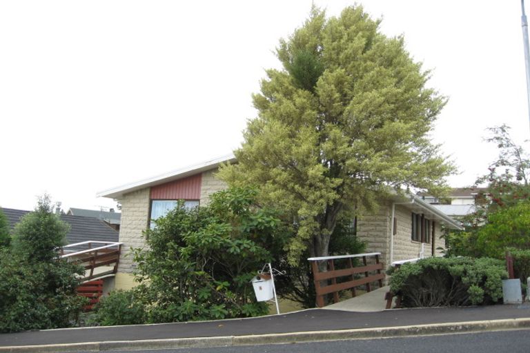 Photo of property in 4 Leith Street, Kinmont Park, Mosgiel, 9024