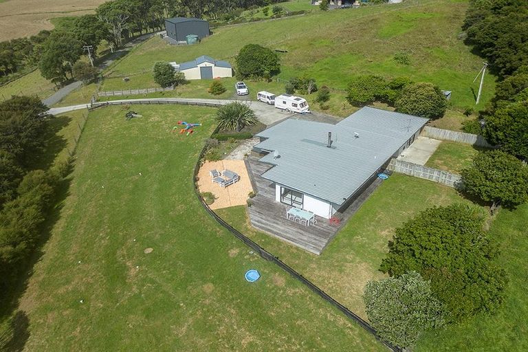 Photo of property in 436 Kanohi Road, Kaukapakapa, 0873