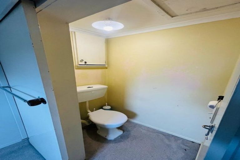 Photo of property in 1/733 Ferry Road, Woolston, Christchurch, 8023