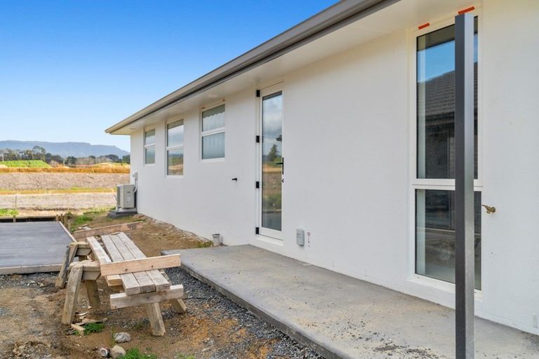 Photo of property in 2c Kauri Lane, Omokoroa, 3114