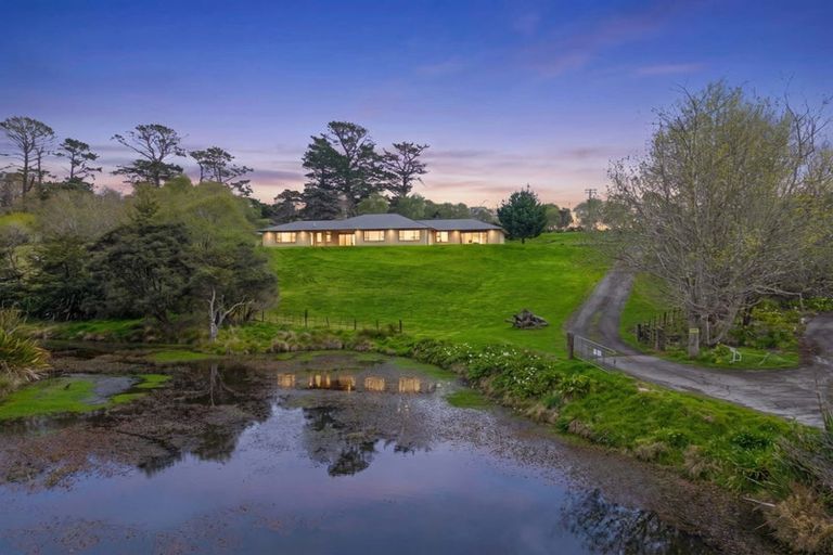 Photo of property in 108 Kennedy Road, Dairy Flat, Albany, 0792