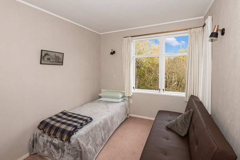 Photo of property in 24 Mountain Road, Morningside, Whangarei, 0110