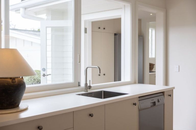 Photo of property in 26 Brookvale Road, Havelock North, 4130