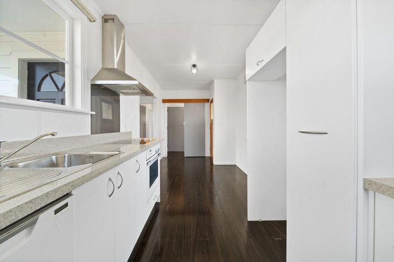 Photo of property in 10 Fergusson Street, Solway, Masterton, 5810