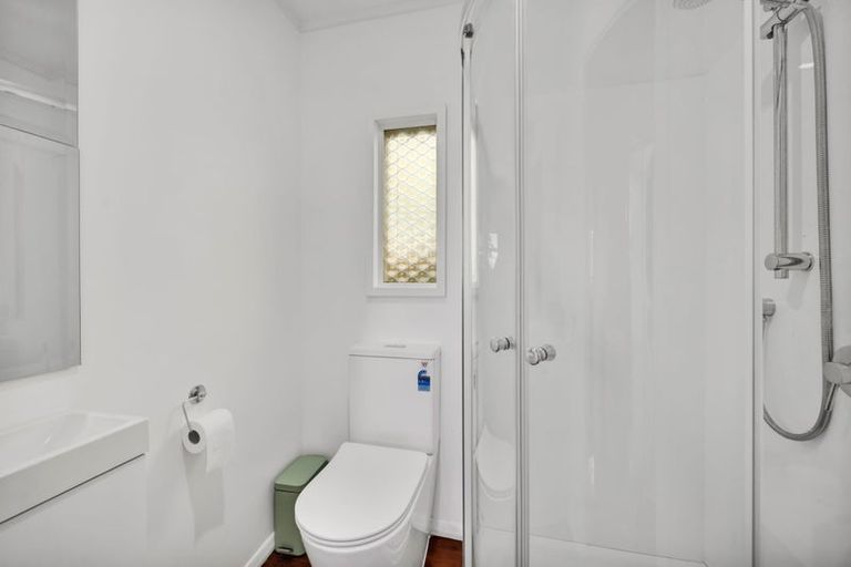 Photo of property in 68 Collins Street, Hawera, 4610
