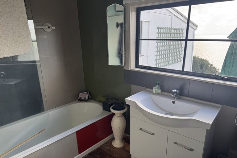 Photo of property in 41 Torkar Road, Clarks Beach, 2122