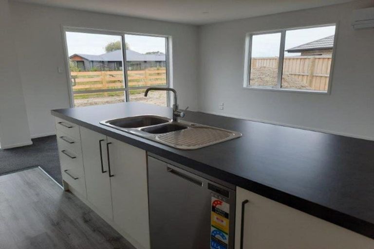 Photo of property in 23 Jury Lane, Woodend, 7610