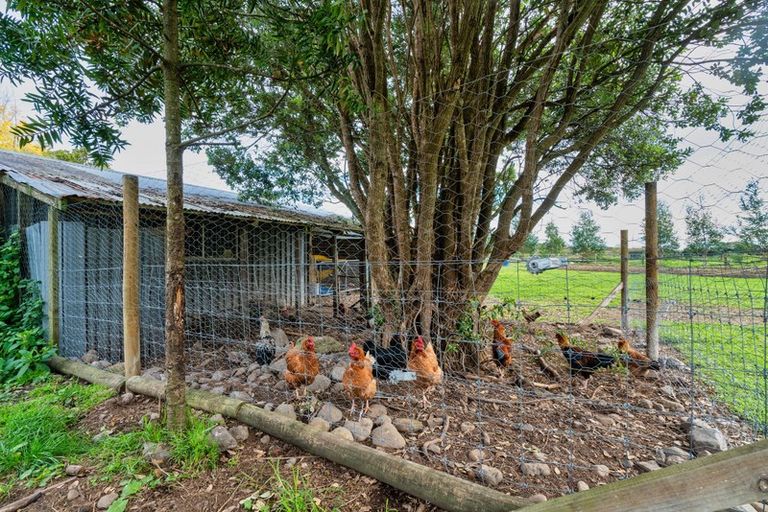 Photo of property in 169 Ringawhati Road, Otaki, 5583