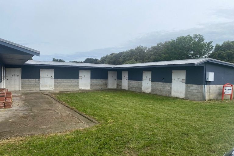 Photo of property in 28 Cobb Place, Otaki, 5512