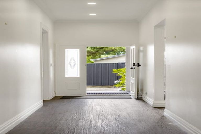 Photo of property in 57 Green Lane East, Remuera, Auckland, 1050
