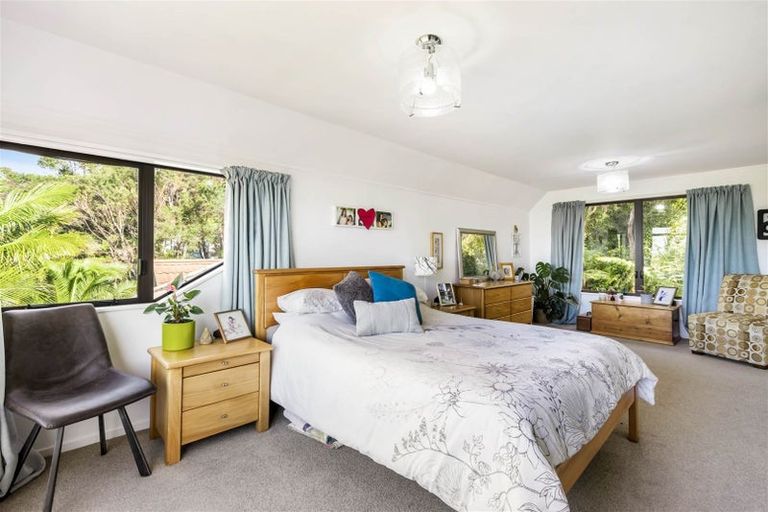 Photo of property in 21 Cochrane Avenue, Arkles Bay, Whangaparaoa, 0932