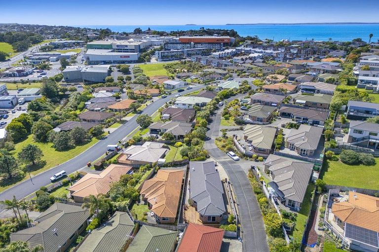 Photo of property in 38 Elan Place, Stanmore Bay, Whangaparaoa, 0932