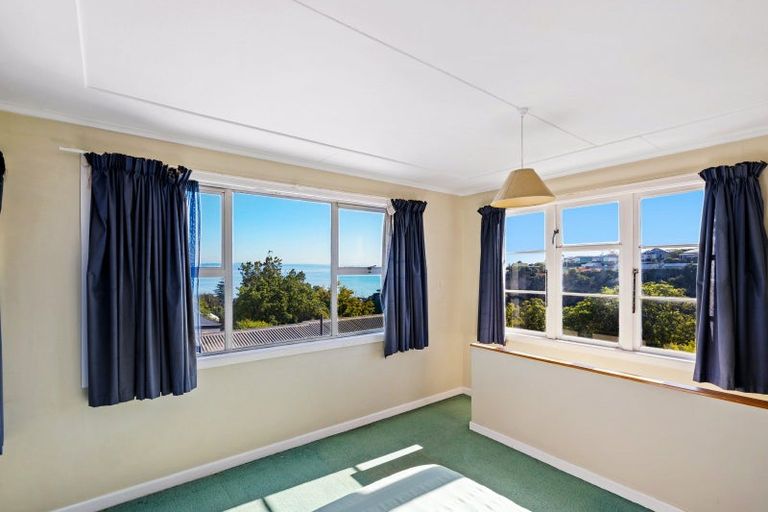 Photo of property in 11 Coleman Terrace, Hospital Hill, Napier, 4110