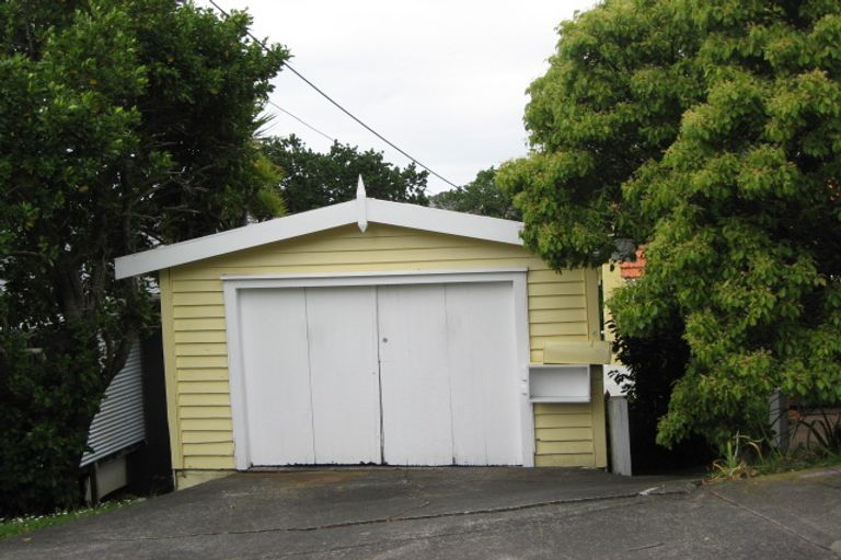 Photo of property in 6 Zealandia Road, Manly, Whangaparaoa, 0930