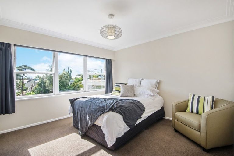Photo of property in 28 Treeway, Sunnyhills, Auckland, 2010