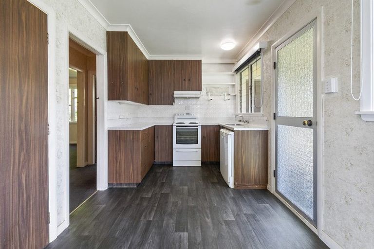 Photo of property in 24 Kent Crescent, Awapuni, Palmerston North, 4412