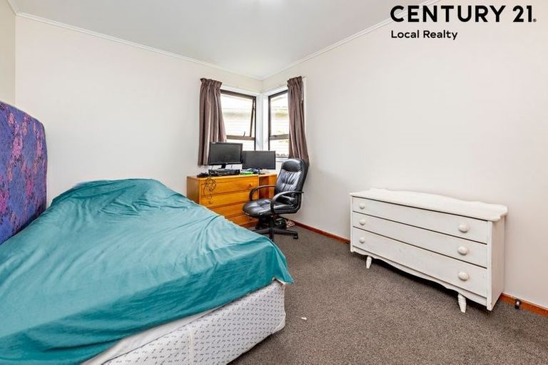 Photo of property in 45 Tatariki Street, Rosehill, Papakura, 2113