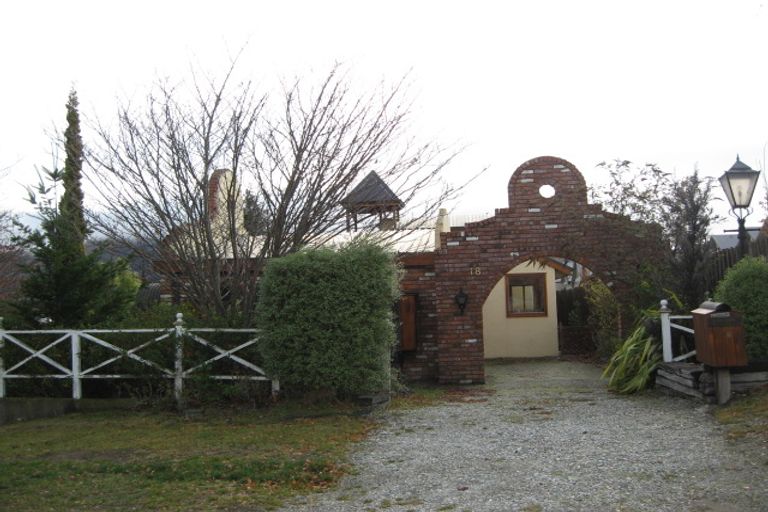 Photo of property in 18 Robertson Street, Frankton, Queenstown, 9300