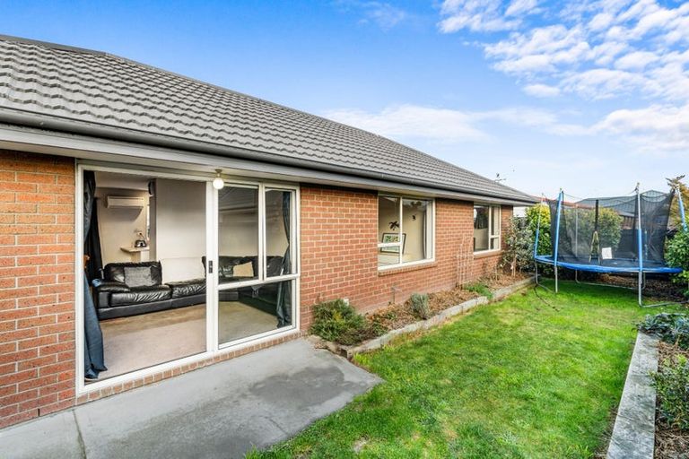 Photo of property in 3/76 Gilberthorpes Road, Hei Hei, Christchurch, 8042