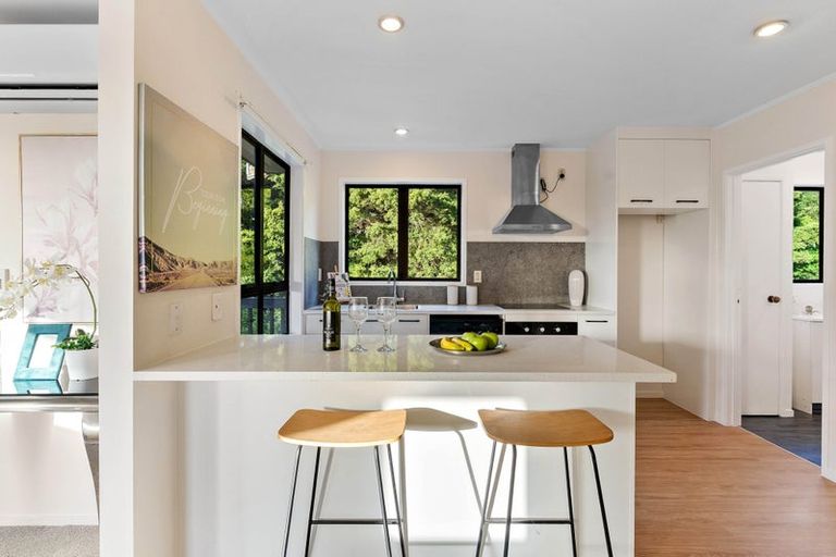 Photo of property in 5 Grevillea Court, Totara Heights, Auckland, 2105