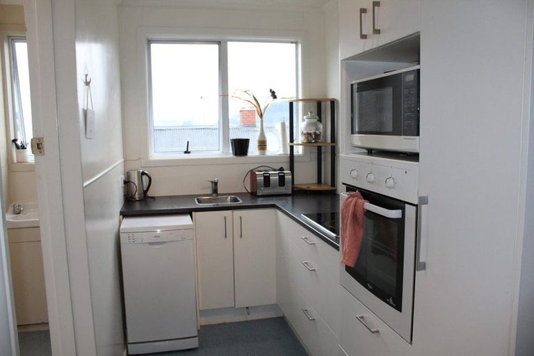 Photo of property in 212 Kaikorai Valley Road, Bradford, Dunedin, 9011