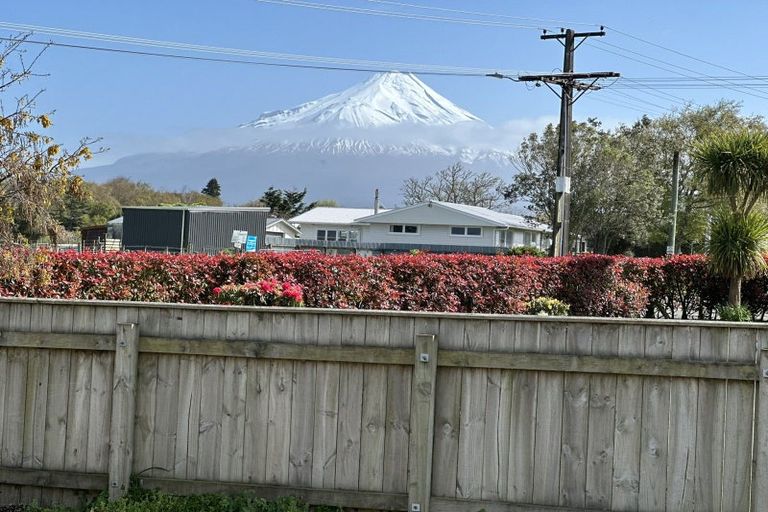 Photo of property in 74 Egmont Street, Kaponga, Hawera, 4679