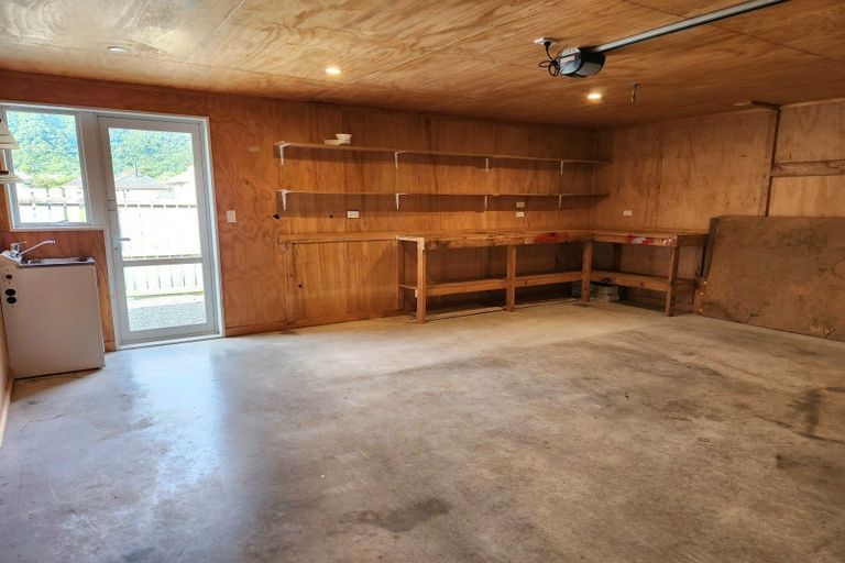 Photo of property in 58b Domett Esplanade, Cobden, Greymouth, 7802