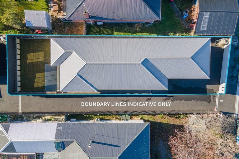 Photo of property in 20c Beach Road, Castor Bay, Auckland, 0620