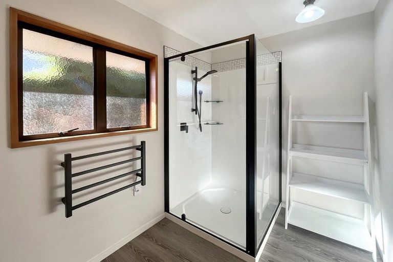 Photo of property in 3 Silverdale Court, Terrace End, Palmerston North, 4410