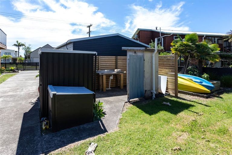 Photo of property in 142 Captain Cook Road, Cooks Beach, Whitianga, 3591