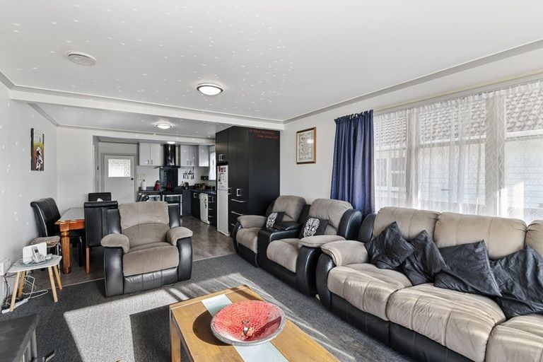 Photo of property in 32 Dorset Street, Levin, 5510