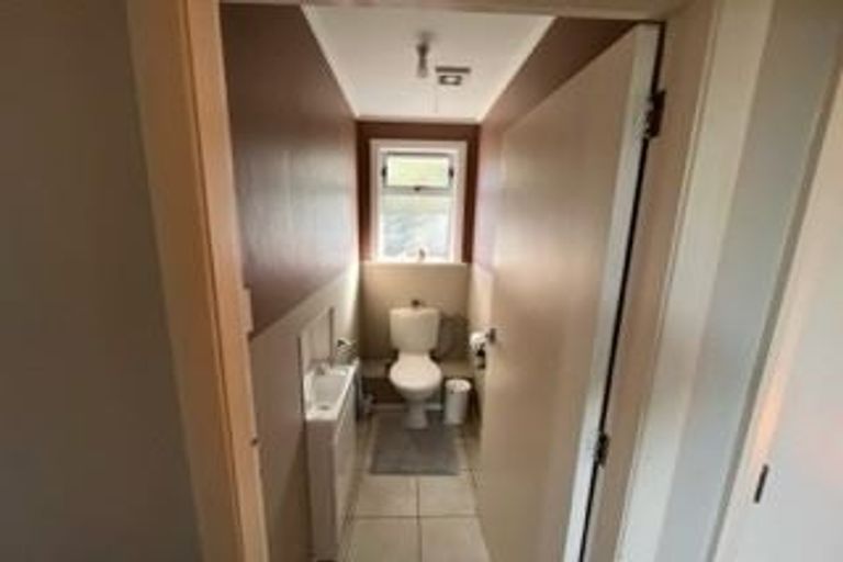 Photo of property in 26 Maple Grove, Maungaraki, Lower Hutt, 5010