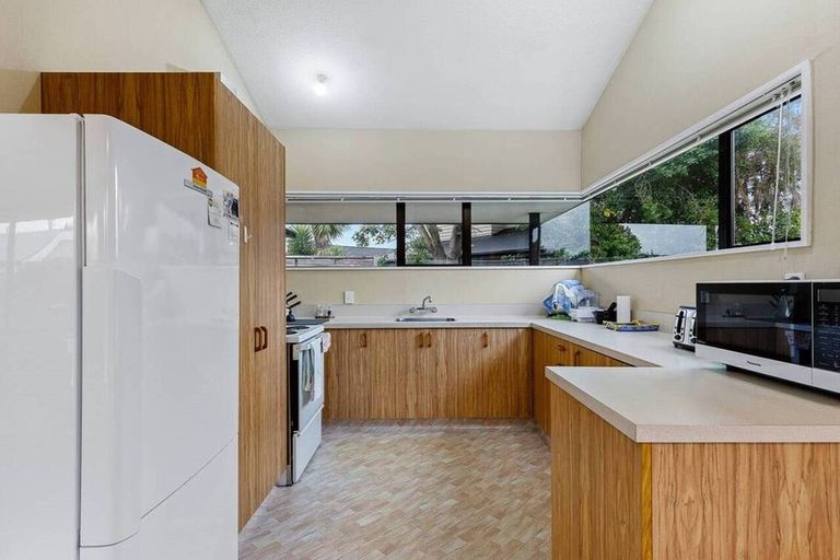 Photo of property in 2/185 Colombo Street, Sydenham, Christchurch, 8023