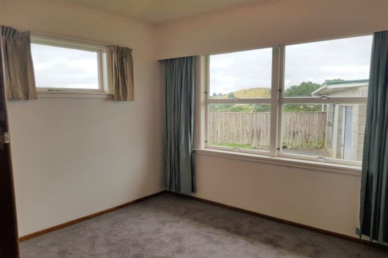 Photo of property in 187 Omata Road, Blagdon, New Plymouth, 4310