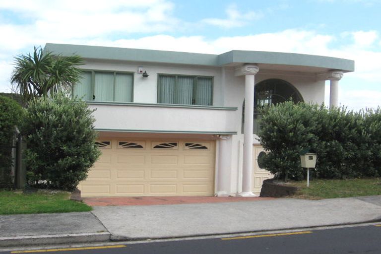 Photo of property in 27 Ian Marwick Place, Birkenhead, Auckland, 0626