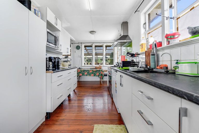 Photo of property in 25 Rawlings Street, Bader, Hamilton, 3206