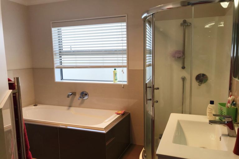 Photo of property in 25 Mark Ball Drive, Pokeno, 2402