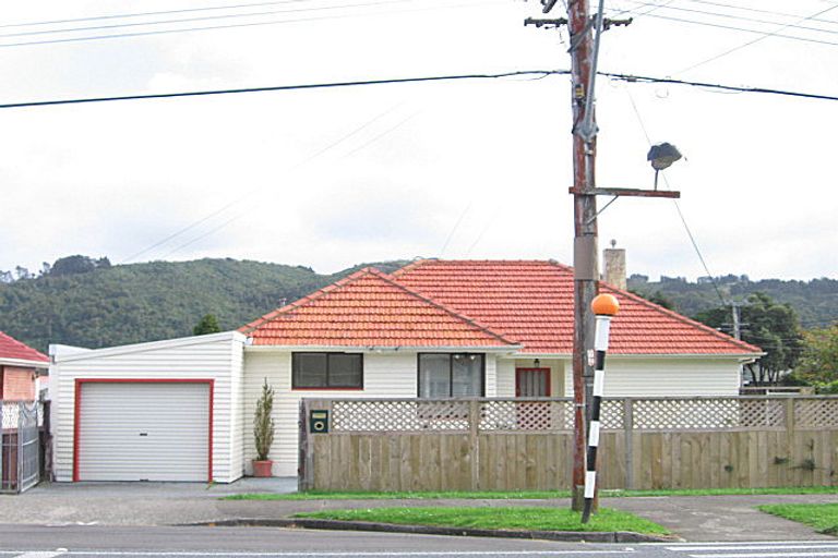 Photo of property in 1107 High Street, Taita, Lower Hutt, 5011