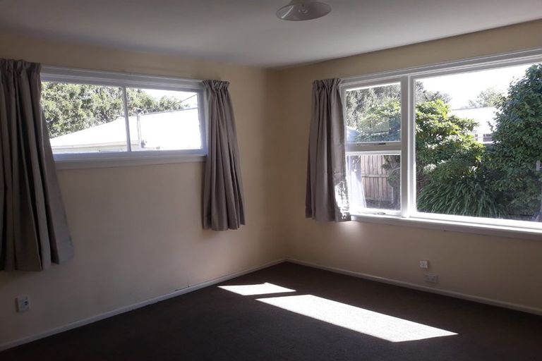 Photo of property in 63 Woodbury Street, Russley, Christchurch, 8042