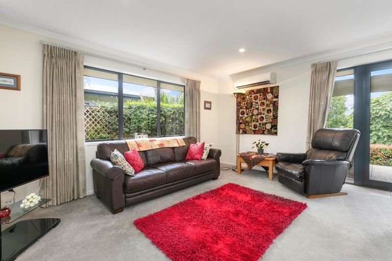 Photo of property in 19 Horsley Grove, Pyes Pa, Tauranga, 3112