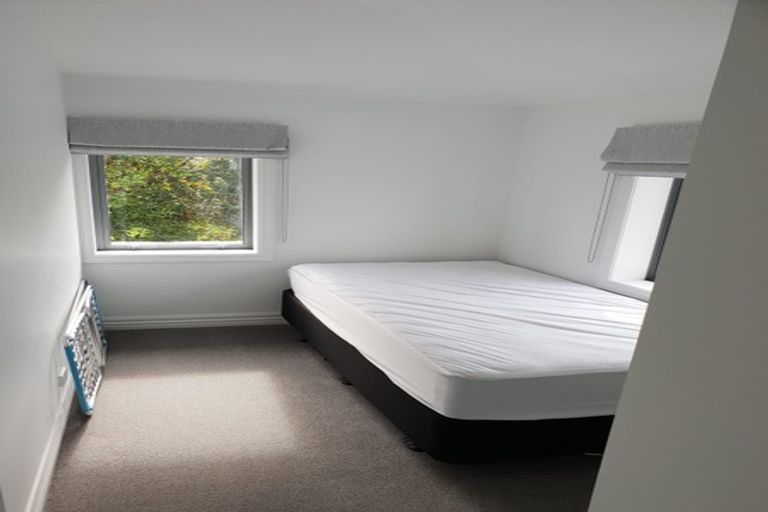 Photo of property in 6 Fendalton Road, Fendalton, Christchurch, 8014