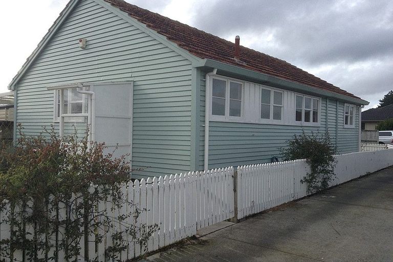Photo of property in 125a George Street, Tuakau, 2121