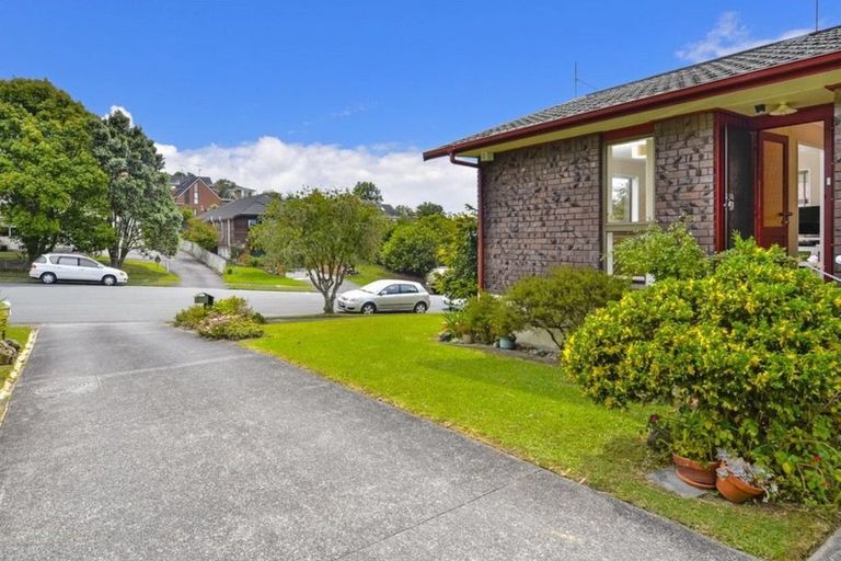 Photo of property in 1/35 Palliser Lane, Browns Bay, Auckland, 0630