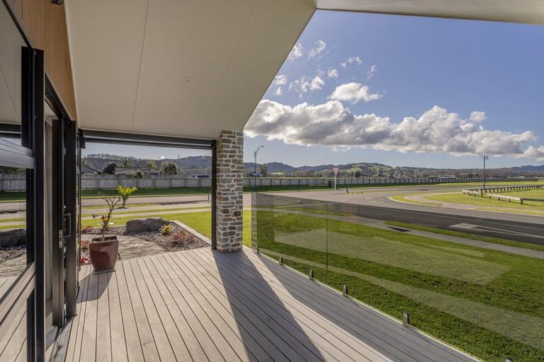 Photo of property in 259 Kupe Drive, Whitianga, 3510