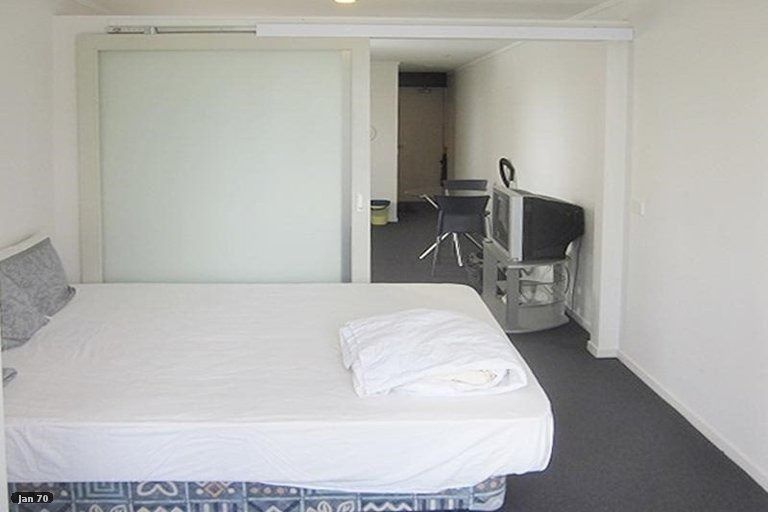 Photo of property in Waldorf Bankside Apartments, 4e/8 Bankside Street, Auckland Central, Auckland, 1010