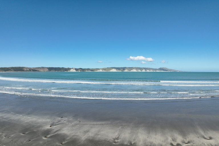 Photo of property in 2 Maru Place, Ranui, Auckland, 0612