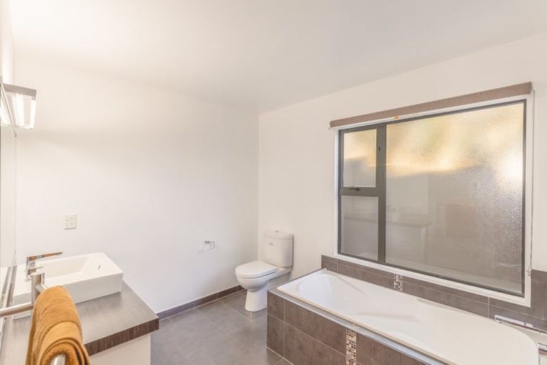 Photo of property in 3 Plains View, Mount Pleasant, Christchurch, 8081