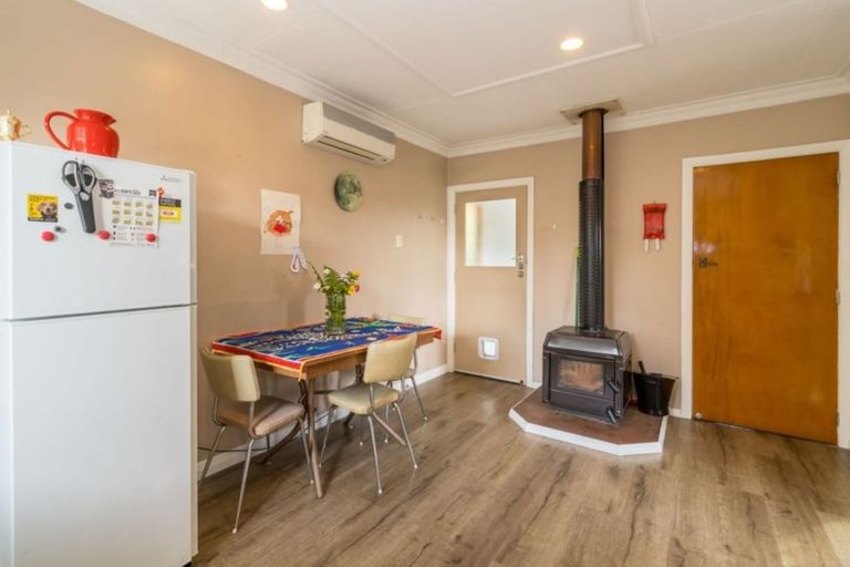 Photo of property in 18 Quarry Road, Green Island, Dunedin, 9018